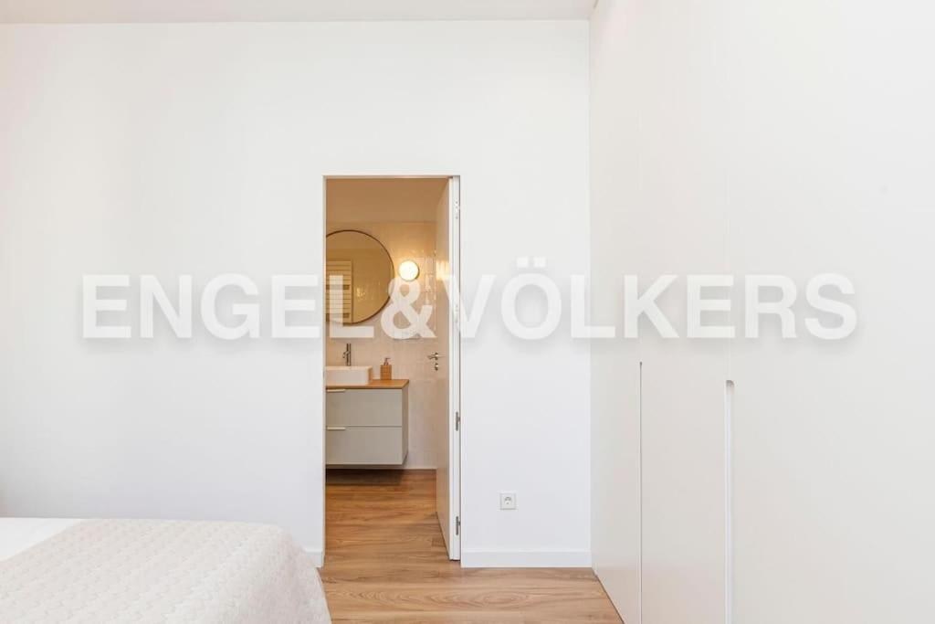 Moderno Apartamento En Pleno Centro Madrid Bagian luar foto