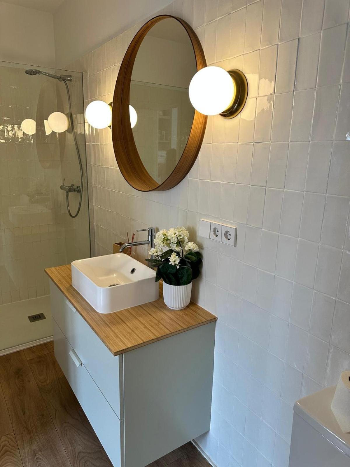 Moderno Apartamento En Pleno Centro Madrid Bagian luar foto
